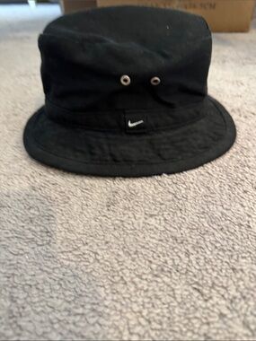 Nike Black Bucket Hat with White Swoosh Tab